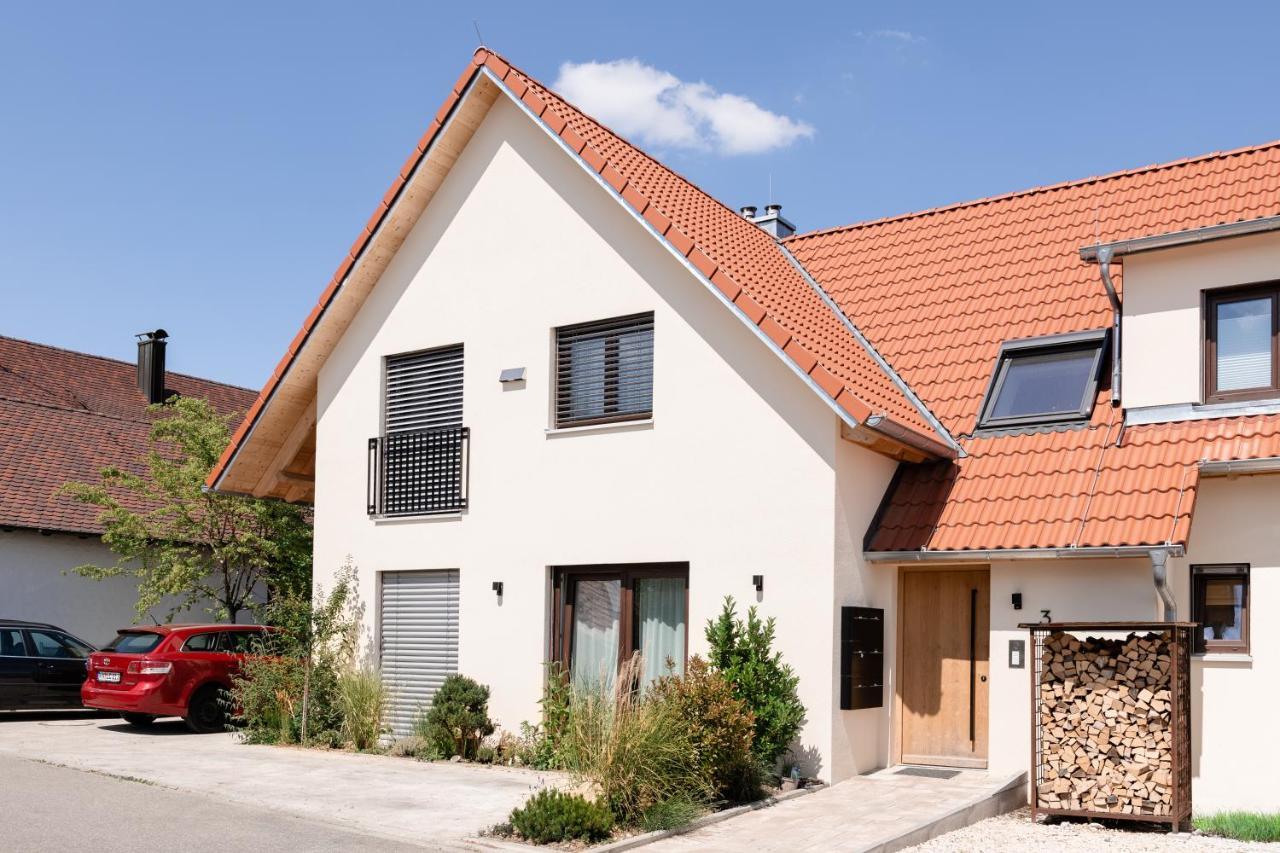 Ferienwohnung'Akazie' Mit Terrasse Auf Dem Bodanrueck Radolfzell am Bodensee Dış mekan fotoğraf